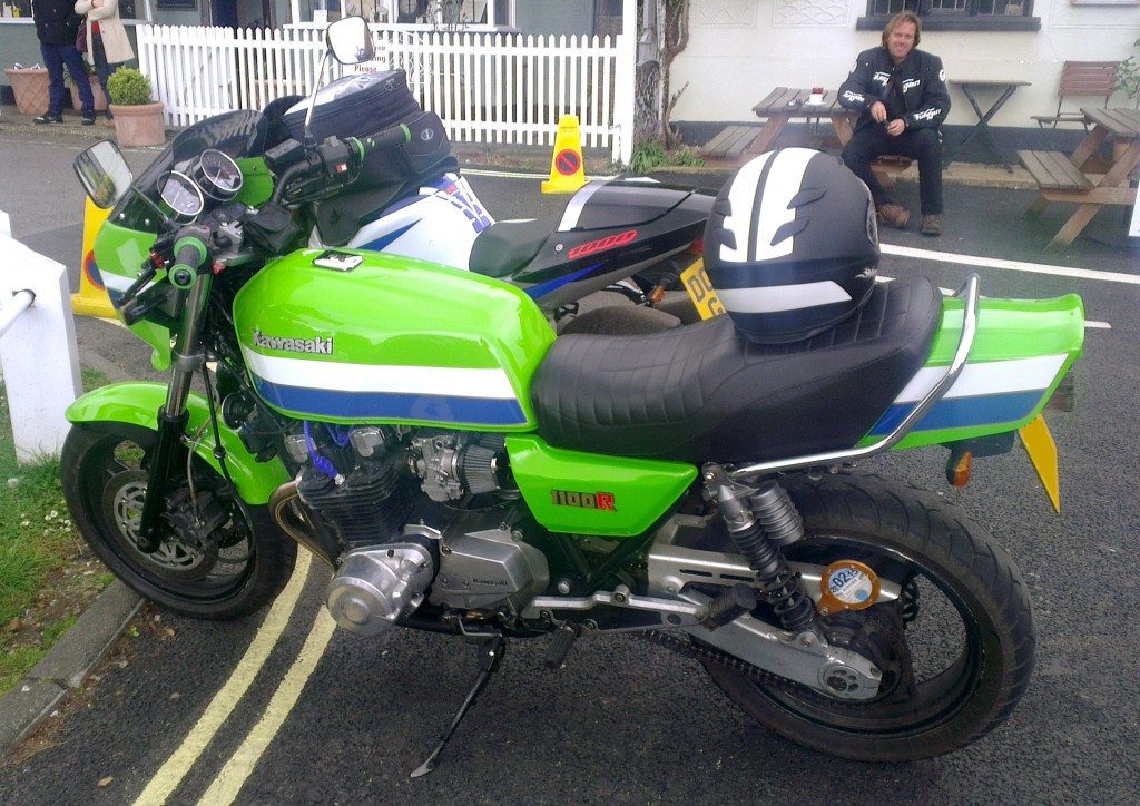Kawasaki-KZ1100R