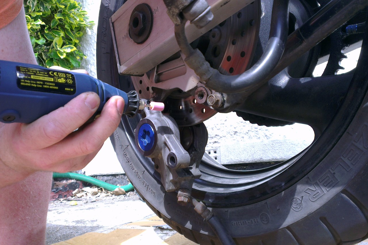 Fitted Fazer 1000 'Blue Spot' Rear Brake Calipers Beginner Biker Adventures