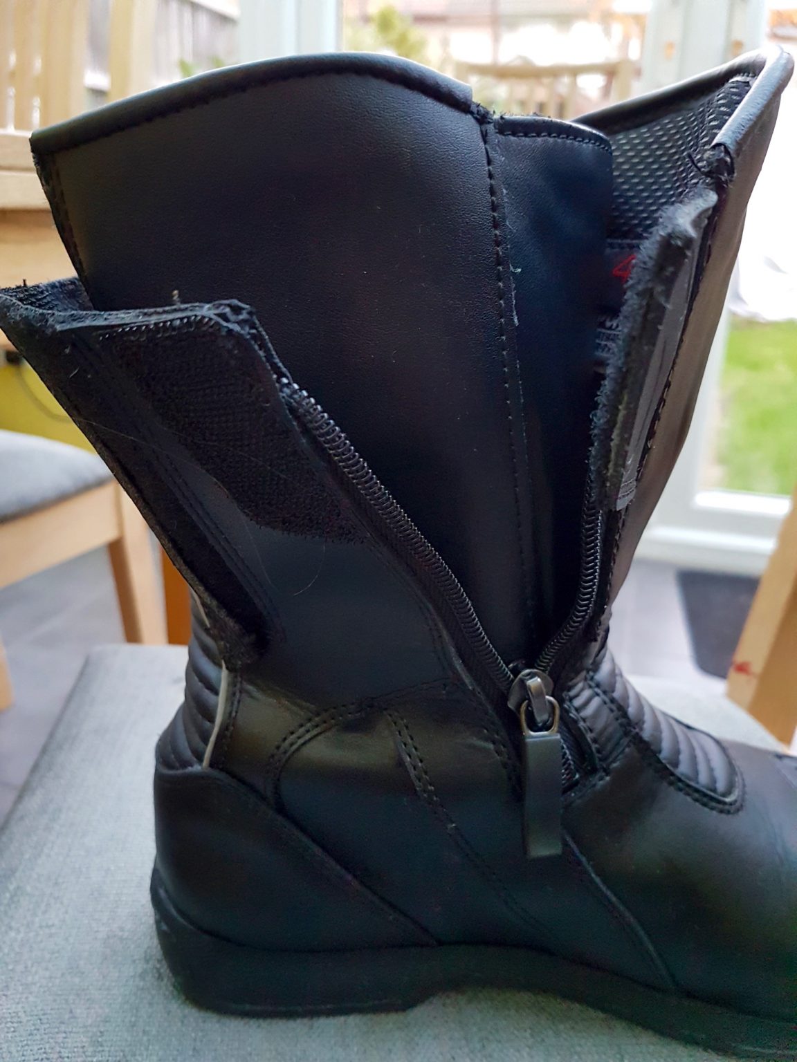richa hipora boots