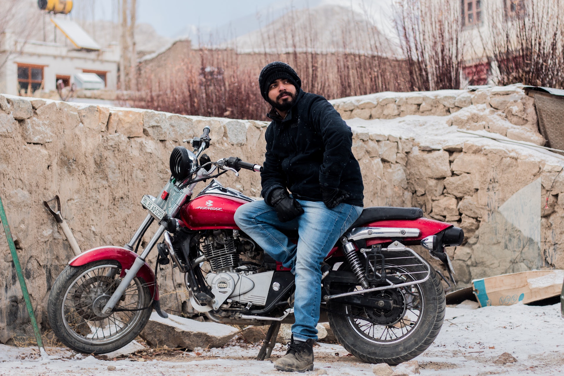 Stone Cold Riding Motorcycle Numb and Cold Hands and Feet when Riding a Motorbike