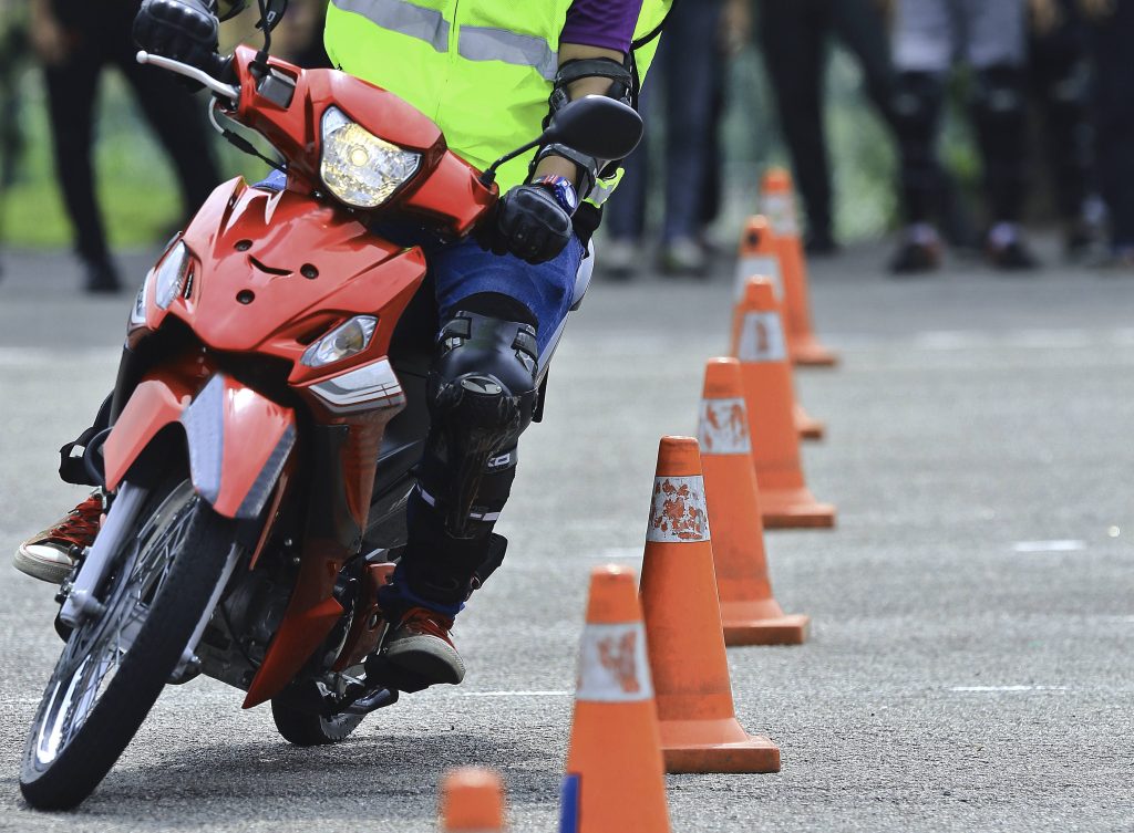 motorcycle cbt training